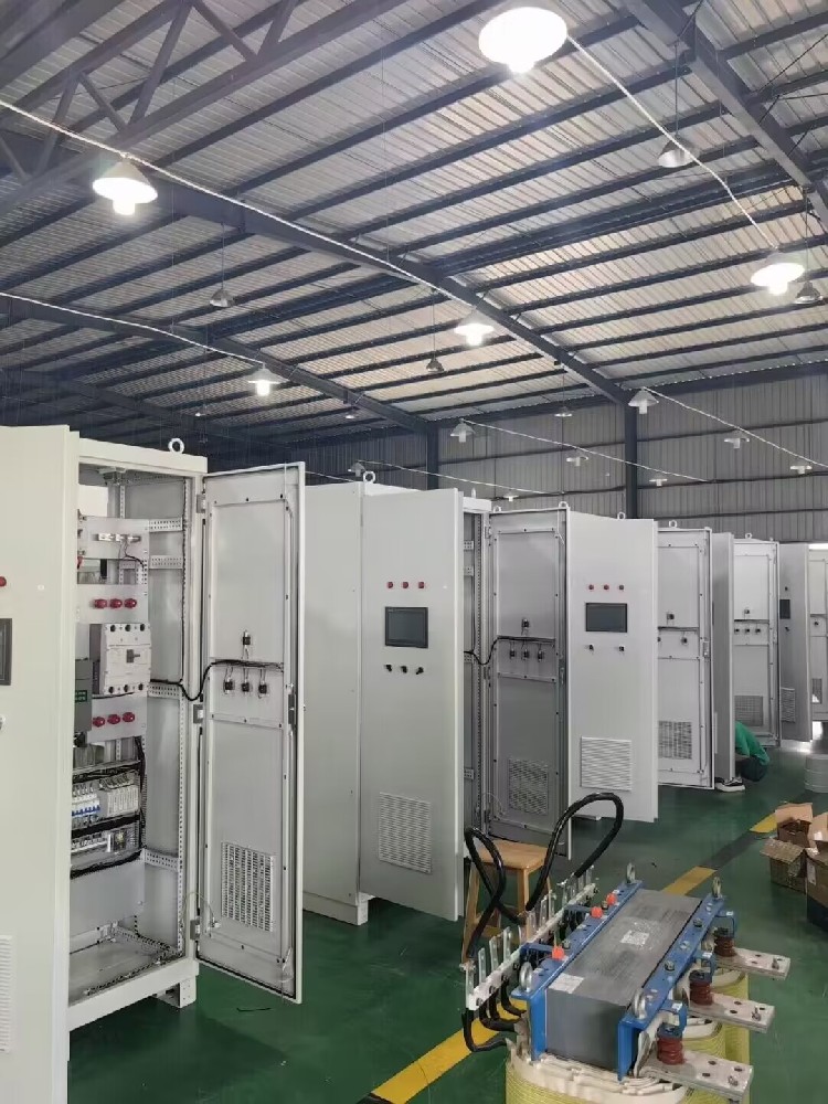 三相电力调解器带变压器输出不平衡是什么缘故原由？？？？