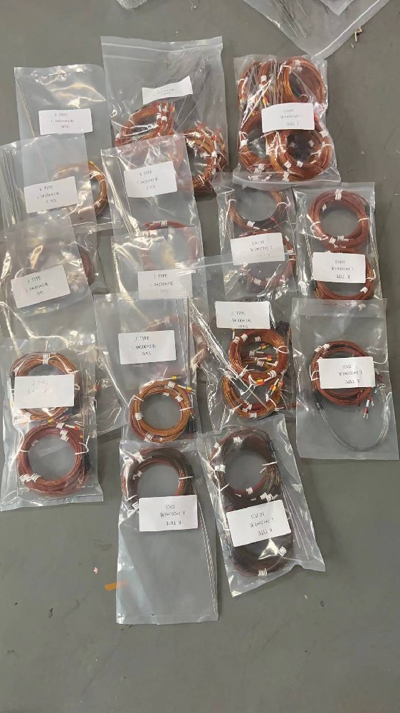 关于高温情形（如凌驾 1000℃）的丈量，，，，，热电偶的抗氧化性和热稳固性是怎样包管的？？？